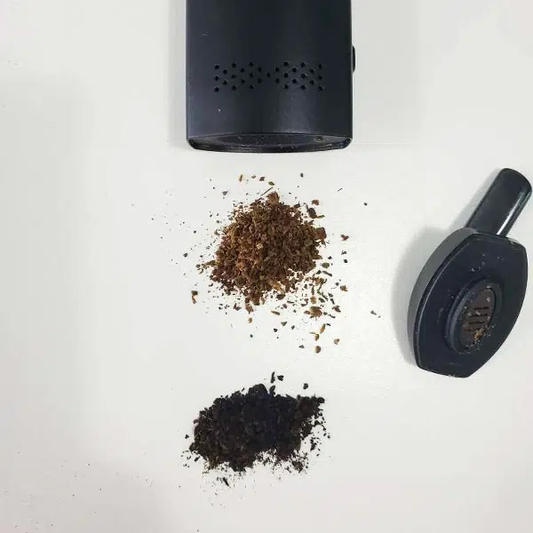 The xmax starry is able to produce good extraction thanks to its high temperature conduction oven. This photo shows a brown and black abv from a few sessions, and many.